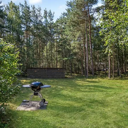 Three-bedroom In * Neksø