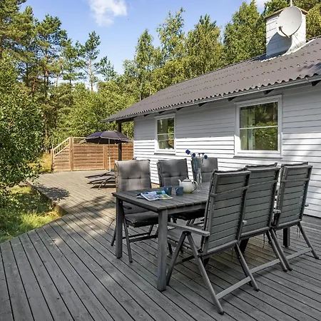 Three-bedroom In * Neksø